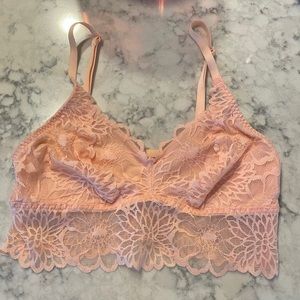 PINK VS light pink Lacey bralette